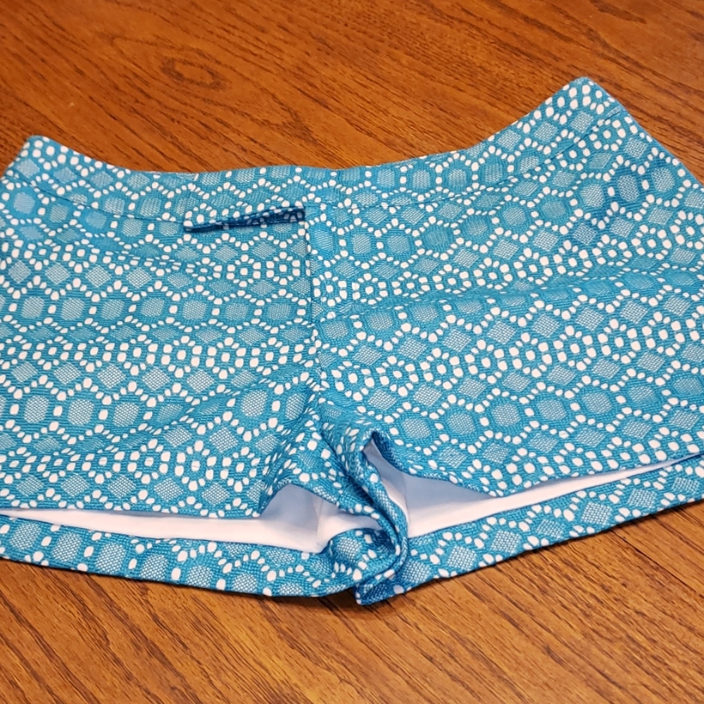 Alya lace teel shorts size med